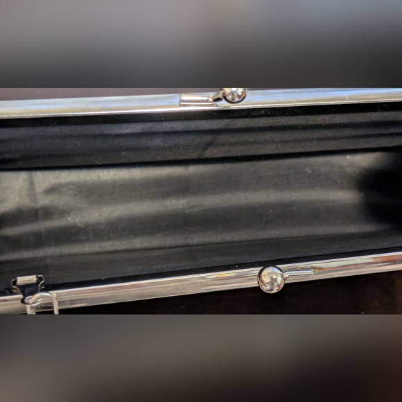 Small Hard Case Clutch Bag. - Picture 6 of 9